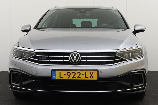Volkswagen PASSAT Variant 1.4 TSI PHEV GTE Pano-dak Leder Memory Trekhaak