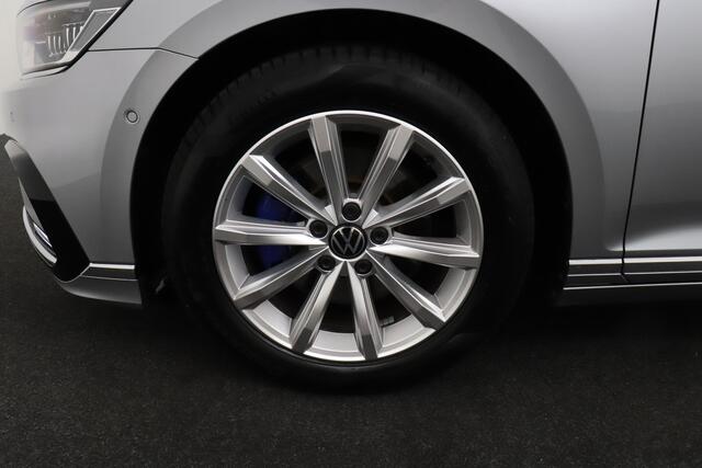 Volkswagen PASSAT Variant 1.4 TSI PHEV GTE Pano-dak Leder Memory Trekhaak