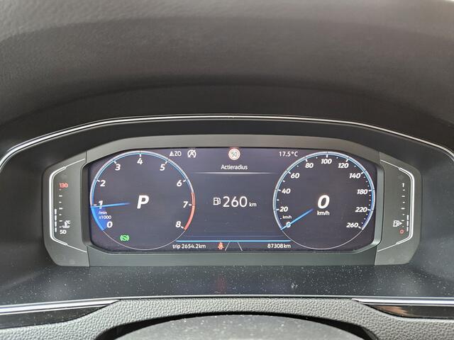 Volkswagen PASSAT Variant 1.5 TSI Elegance Business R