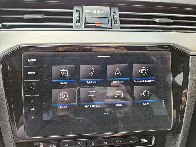Volkswagen PASSAT Variant 1.5 TSI Elegance Business R