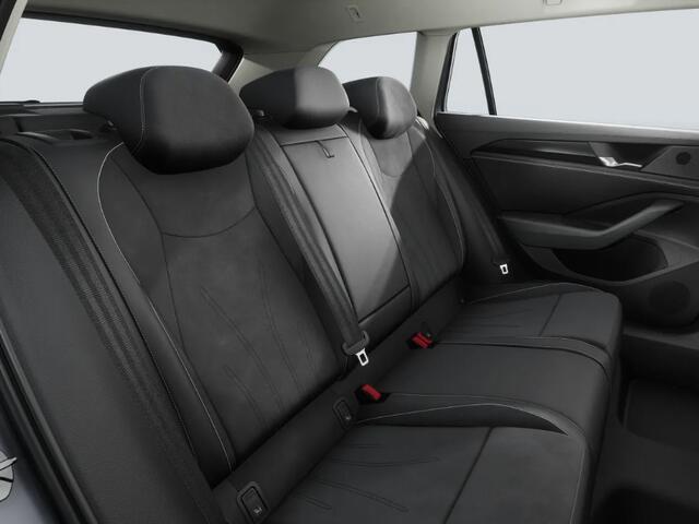 Volkswagen PASSAT Variant R-Line Edition 1.5 eHybrid 204 pk 6 versn. DSG · High-end geluidsysteem 'Harman Kardon' · Trekhaak inklapbaar, met elektrische ontgrendeling, incl. aanhangwagenmanoeuvreerhulp 'Trailer Assist' ·