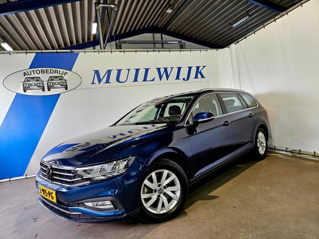 Volkswagen PASSAT Variant 1.5 TSI Business / Trekhaak / Camera / NL Auto
