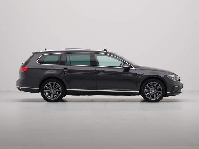 Volkswagen PASSAT Variant 1.4 TSI 218pk PHEV GTE Business Panorama Camera Stoelverwarming 18'' Lm Velgen