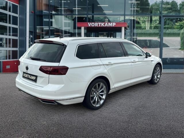 Volkswagen PASSAT 1.4 TSI DSG GTE TREKHAAK/CAMERA/NAVI/ACC/CARPLAY/E-KLEP/STOELVERW