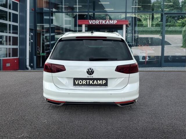 Volkswagen PASSAT 1.4 TSI DSG GTE TREKHAAK/CAMERA/NAVI/ACC/CARPLAY/E-KLEP/STOELVERW