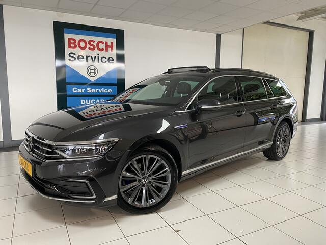 Volkswagen PASSAT Variant 1.4 TSI PHEV GTE Business Panodak /Leer /Trekhaak / Virtual cockpit