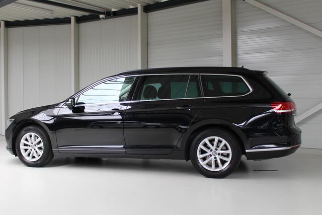 Volkswagen PASSAT Variant 1.4 TSI ACT Connected Series | Airco | Navigatie | PDC | Stoelverw.