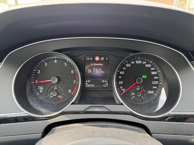 Volkswagen PASSAT Variant 1.5 TSI Elegance Business R AUTOMAAT-CLIMA
