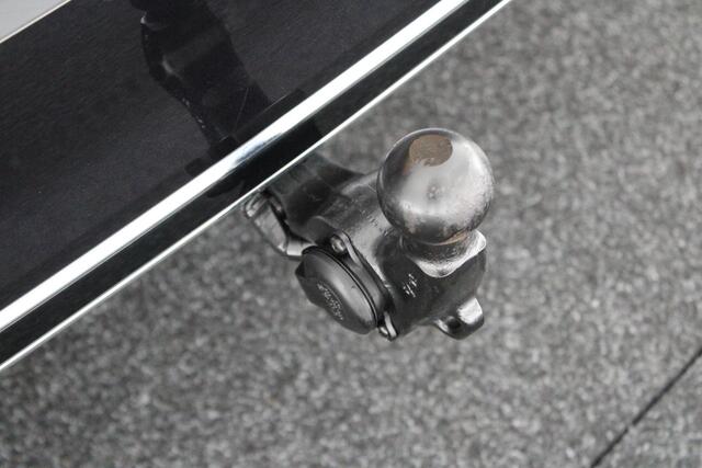 Volkswagen PASSAT Variant 1.5 TSI 150pk DSG R-Line Business + Trekhaak Camera Leder Keyless Led Stoelverwarming Virtual Cockpit