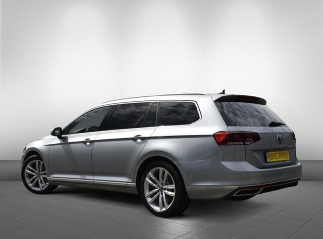 Volkswagen PASSAT Passat Variant 1.5 TSI Elegance/ digitaldashboard/camera