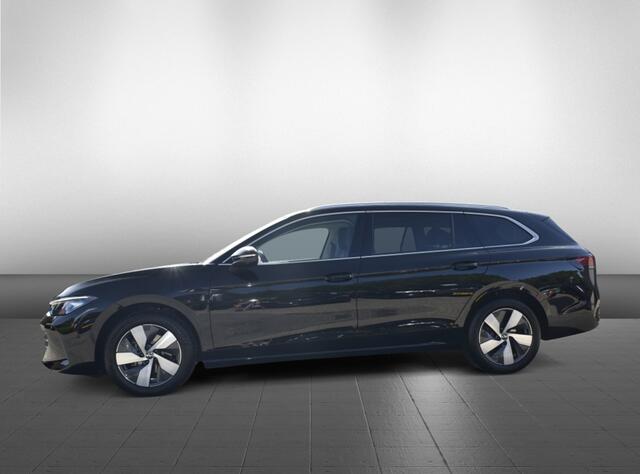 Volkswagen PASSAT Passat 1.5 eTSI Business/virtueel cockpit