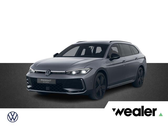 Volkswagen PASSAT Variant R-Line Edition 1.5 eHybrid 150 kW / 204 PK Variant DSG | Black Style | Harman Kardon | Trekhaak wegklapbaar |