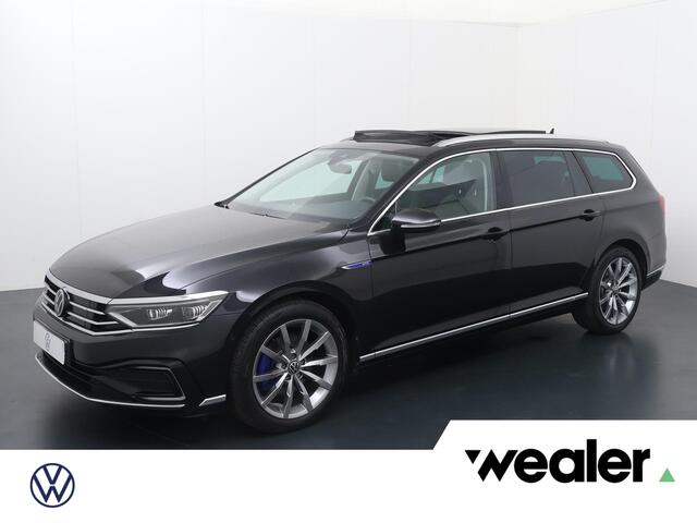 Volkswagen PASSAT Variant 1.4 TSI PHEV GTE Business | 218 PK | SoH 94% | Trekhaak wegklapbaar | Panoramadak | Matrix IQ.Light verlichting | Adaptive onderstelregeling |