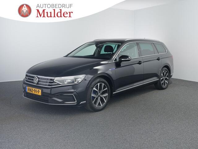 Volkswagen PASSAT Variant 1.4 TSI PHEV GTE Business | Matrix | Leer | HUD | Zwenkhaak |