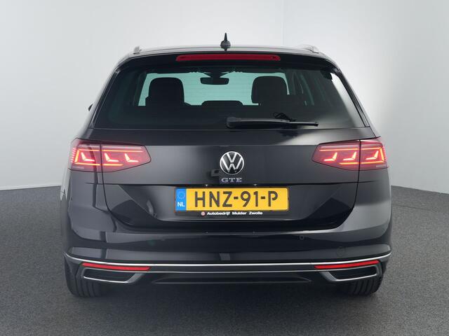 Volkswagen PASSAT Variant 1.4 TSI PHEV GTE Business | Matrix | Leer | HUD | Zwenkhaak |
