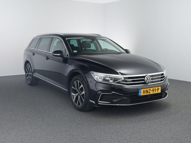 Volkswagen PASSAT Variant 1.4 TSI PHEV GTE Business | Matrix | Leer | HUD | Zwenkhaak |