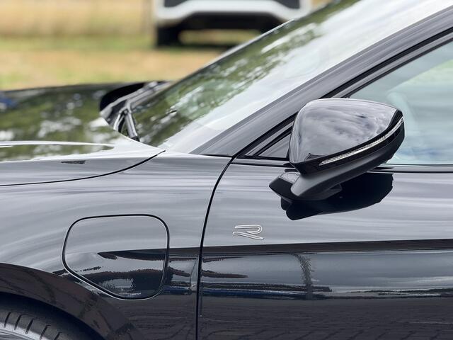 Volkswagen PASSAT Variant 1.5 eHybrid R-Line Edition 272PK | Trekhaak | Pano | Massage | 360° camera