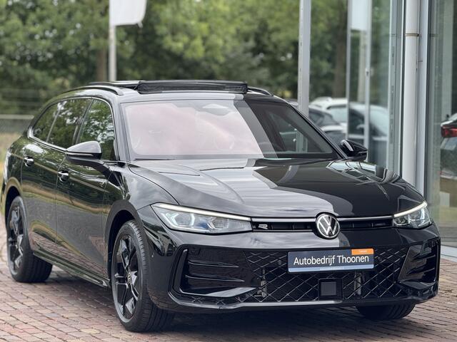 Volkswagen PASSAT Variant 1.5 eHybrid R-Line Edition 272PK | Trekhaak | Pano | Massage | 360° camera