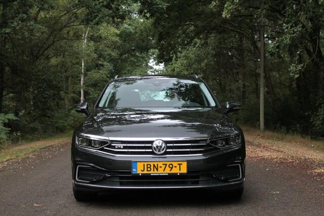 Volkswagen PASSAT Variant 1.4 TSI PHEV GTE Business | Pano | Trekhaak