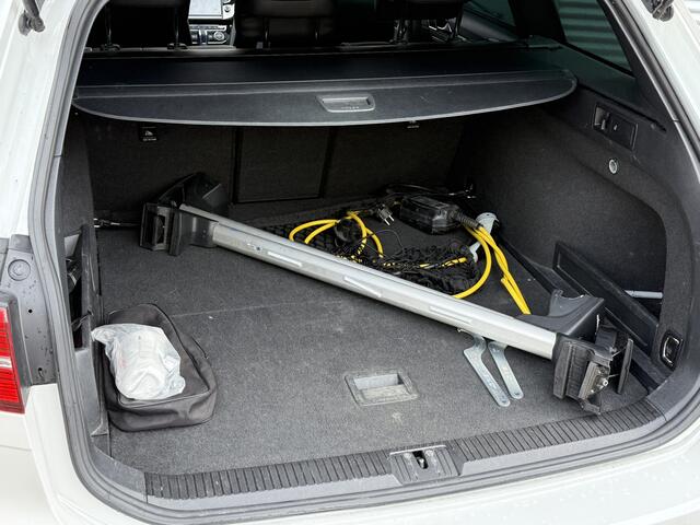 Volkswagen PASSAT Variant 1.4 TSI GTE Connected Series Plus | B&O | Panoramadak | Dealeronderhouen | Leder | Stoelverwarming | Dodehoek detectie