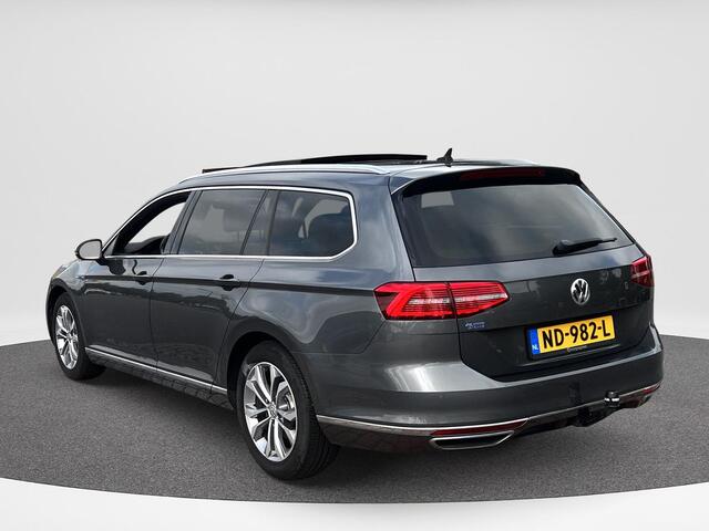 Volkswagen PASSAT Variant 1.4 TSI GTE Connected Series Plus | Pano | Trekhaak | Ergo |
