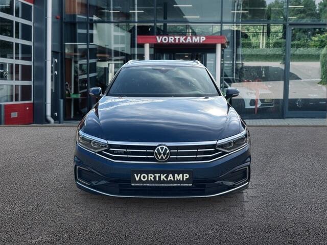 Volkswagen PASSAT 1.4 TSI PHEV GTE 360-CAMERA/LEDER/DYN-AUDIO/TREKHAAK