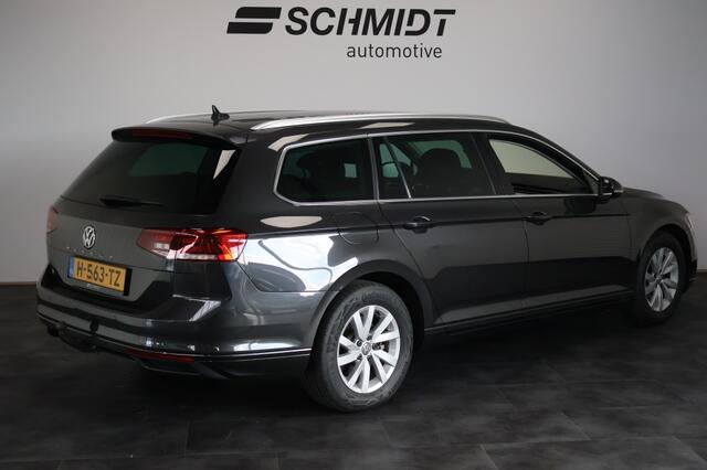 Volkswagen PASSAT 1.5 TSI Comfort Business Automaat | Navigatie | Camera | LED
