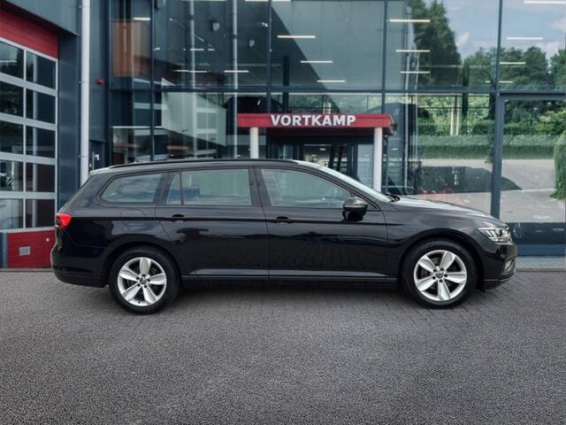 Volkswagen PASSAT 2.0 TDI DSG BUSINESS TREKHAAK/CAMERA/NAVI/CARPLAY/STOELVERW