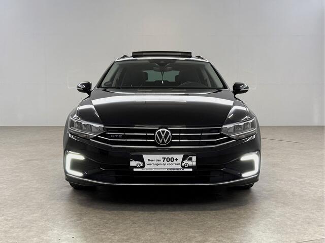 Volkswagen PASSAT 1.4 TSI 218PK GTE | Panoramadak | Virtual Cockpit | LED | Camera | Trekhaak | Navigatie | Adaptive Cruise