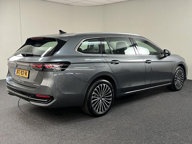Volkswagen PASSAT Variant 1.5 eHybrid Elegance Business 204 PK Model 2025 Camera / Head Up / Trekhaak / IQ.Light / Park Assist / Airco