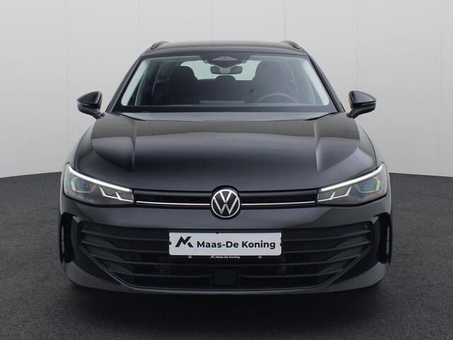 Volkswagen PASSAT Variant 1.5eTSI/150PK DSG · Navigatie · Stoel-& stuurverwarming · Apple/Android · Garantie tot juni 2026