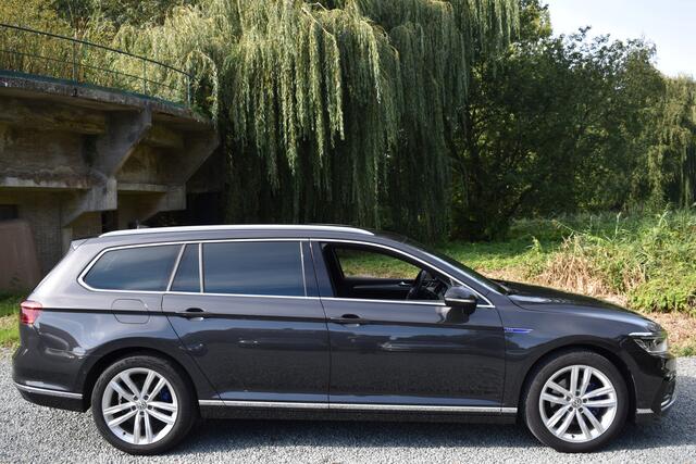 Volkswagen PASSAT Variant GTE 218PK DSG HYBRID GTE BUSINESS LEDER/IQ-LIGHT/VIRTUAL