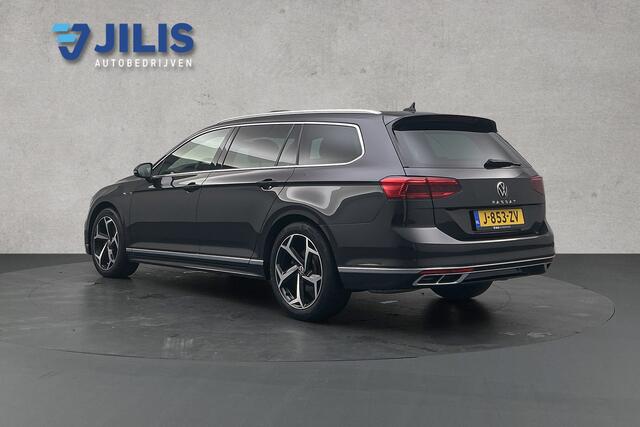 Volkswagen PASSAT Variant 1.5 TSI R-Line Business + | Camera | Panoramadak | Stoelverwarming | Parkeersensoren