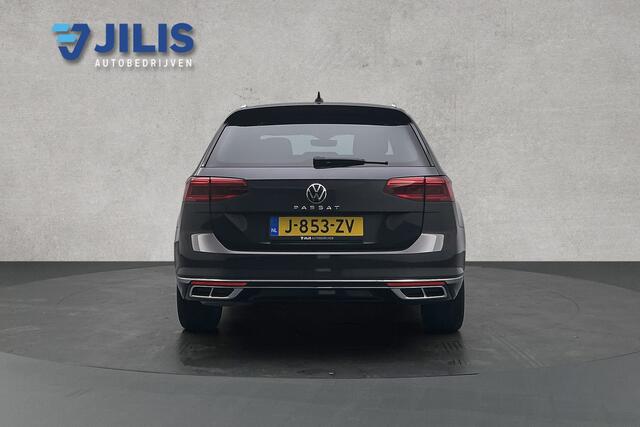 Volkswagen PASSAT Variant 1.5 TSI R-Line Business + | Camera | Panoramadak | Stoelverwarming | Parkeersensoren