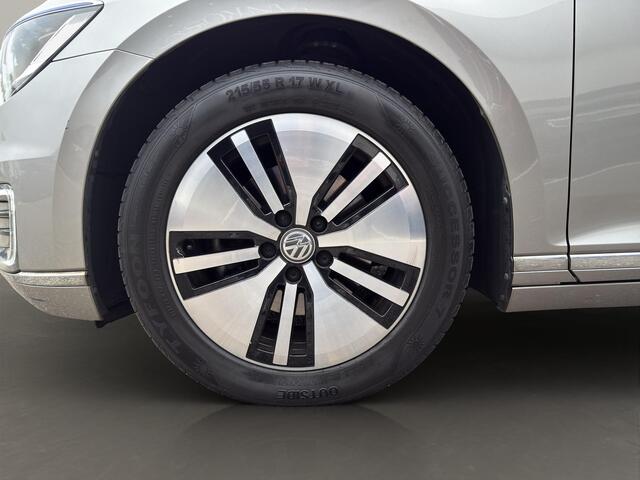 Volkswagen PASSAT Variant 1.4 TSI GTE Highline | Leder Stoel en verwarmd | Head-up | Trekhaak Wegklap | Pano |