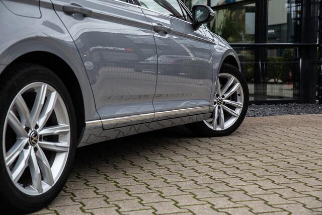 Volkswagen PASSAT Variant 1.5 TSI Elegance , Adap. cruise, Head-up display,