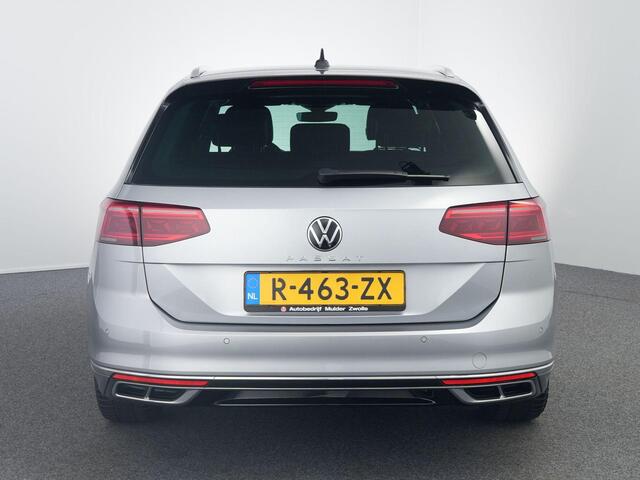 Volkswagen PASSAT Variant 1.5 TSI R-Line Business + | Matrix | Leer | Carplay | Camera | 18inch |