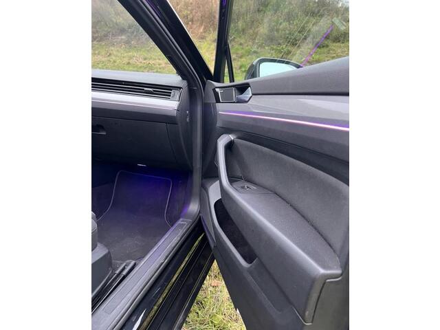 Volkswagen PASSAT Variant 2.0 TDI Business R-LINE FULL OPTION - COMING SOON