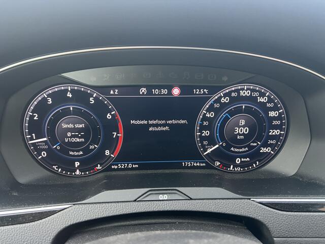 Volkswagen PASSAT Variant 1.4 TSI ACT Highline Business R | Nieuw Binnen! | Automaat | Virtual dash | APK 01-09-2026