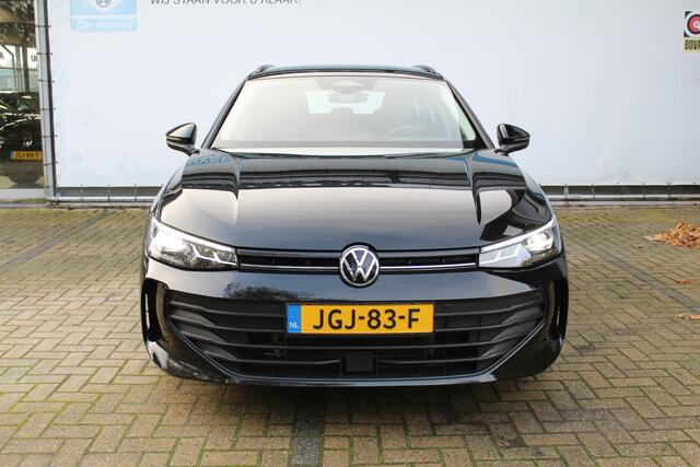 Volkswagen PASSAT Variant 1.5 eTSI 150 pk | Incl. 12 maanden Garantie | Stoel/stuur verwarming | Achteruitrijcamera | Adaptive cruise controle | Dodehoekdetectie | Parkeersensoren V+A | Navigatie | Apple CarPlay/Android Auto | Draadloze telefoonlader | Climate controle | L