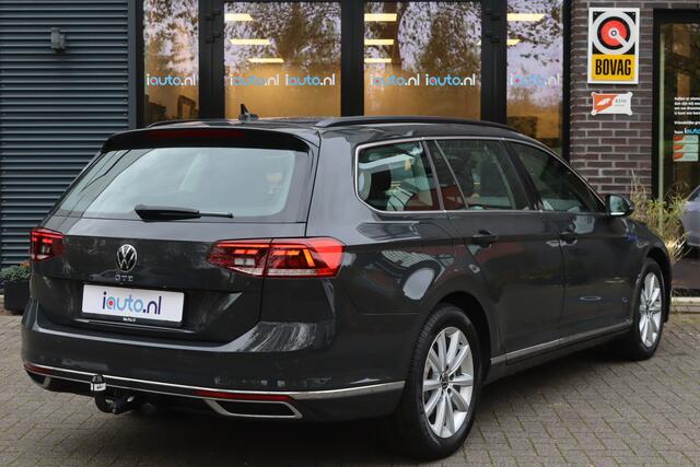 Volkswagen PASSAT Variant 1.4 TSI PHEV 160kW GTE LED/ACC/Navi/App-Connect/17"/Trekhaak afneembaar