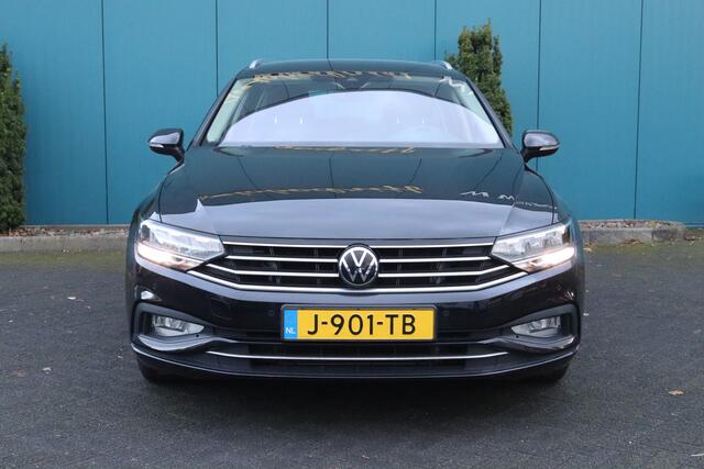 Volkswagen PASSAT Variant 1.5 TSI Business DSG AUT. CARLAY|TREKH|DIGI.DASH|NAV|ELEK.A.KLEP|CAM|LED|PDC|LMV