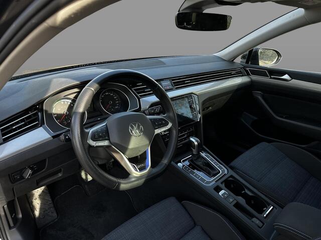 Volkswagen PASSAT Variant 1.4 TSI PHEV GTE Business | Panoramadak | Camera | Stoelverwarming |
