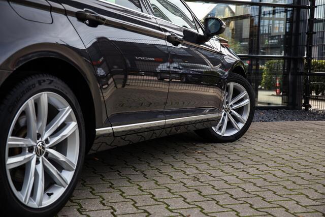 Volkswagen PASSAT Variant 1.5 TSI Elegance , Adap. cruise, Virtual cockpit, Trekhaak,
