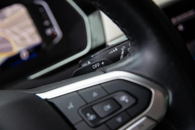 Volkswagen PASSAT Variant 1.5 TSI Elegance , Adap. cruise, Virtual cockpit, Trekhaak,