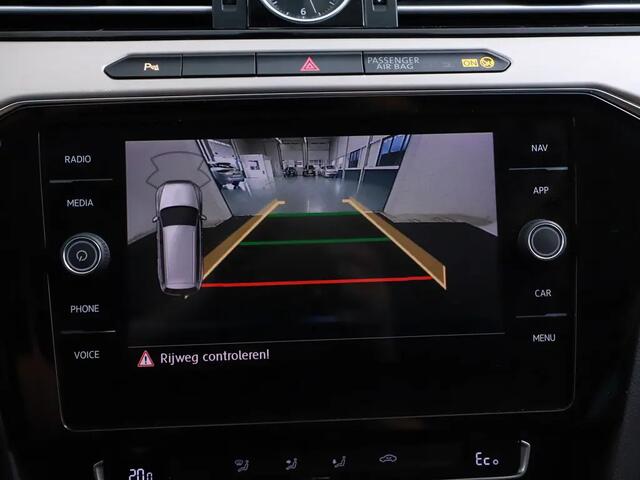 Volkswagen PASSAT Variant 1.4 TSI GTE Highline GRATIS Afleverpakket! | Bots Herkening | Adaptieve Cruise Control | Digital Dash |