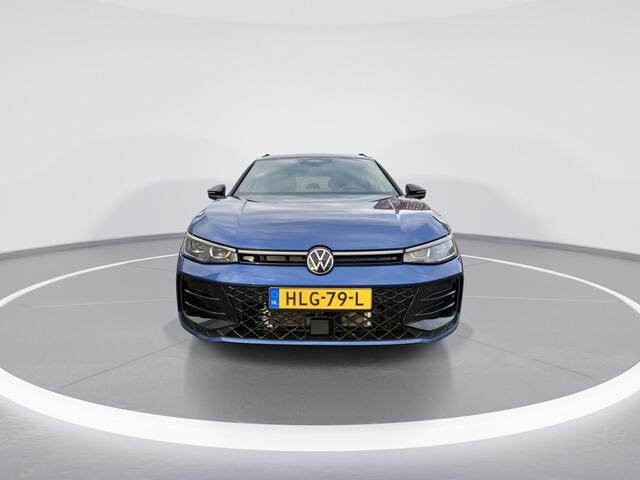 Volkswagen PASSAT Variant 1.5 eHybrid R-Line Edition
