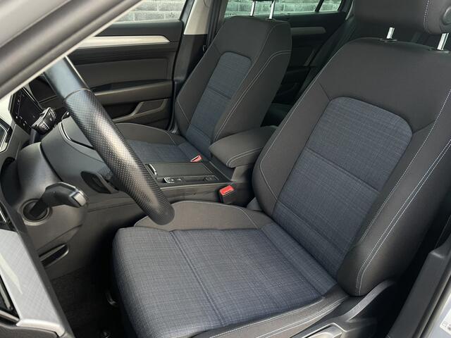 Volkswagen PASSAT Variant 1.4 TSI PHEV GTE Business | Elek Trekhaak | Virtual | LED | Camera | Carplay | Navi
