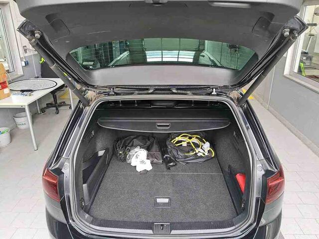 Volkswagen PASSAT Variant 1.4 TSI PHEV GTE Business | Wordt verwacht | Trekhaak | Keyless | 18" Licht metaal