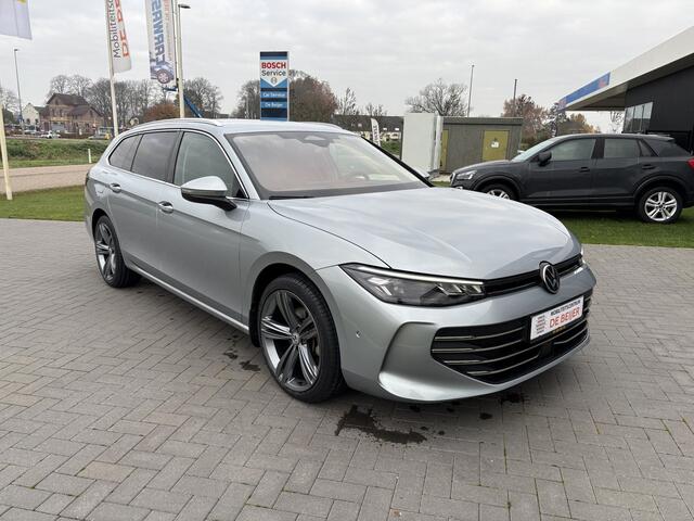 Volkswagen PASSAT Variant 1.5 eTSI 150pk Elegance Trekh. I Navigatie I Camera